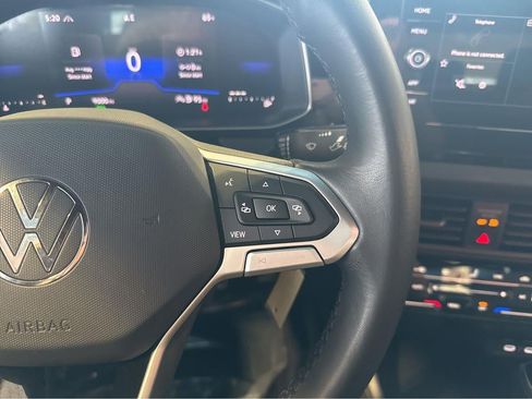 Used 2025 Volkswagen Jetta Sport FWD image 20