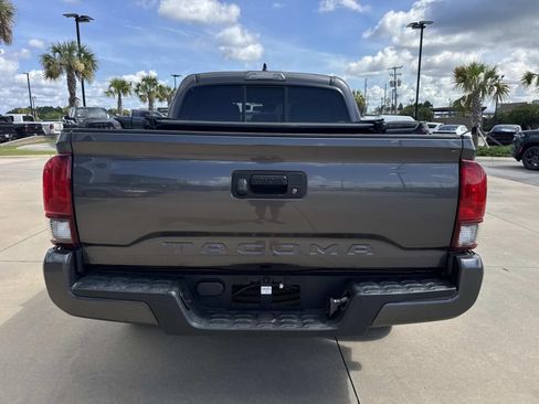 Used 2020 Toyota Tacoma SR w/ SR Convenience Package RWD image 6