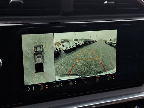 Used 2024 GMC Sierra 1500 Denali Ultimate image 20