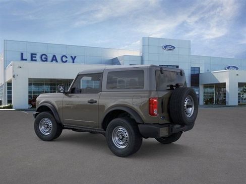 New 2025 Ford Bronco 2-Door image 4