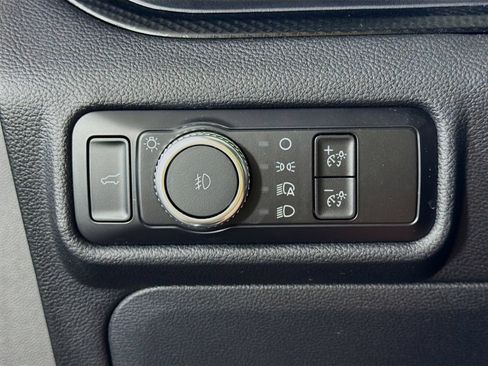 Used 2023 Ford Explorer ST-Line AWD/4WD image 11