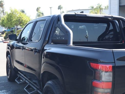 Used 2023 Nissan Frontier SV w/ Midnight Edition Package RWD image 16