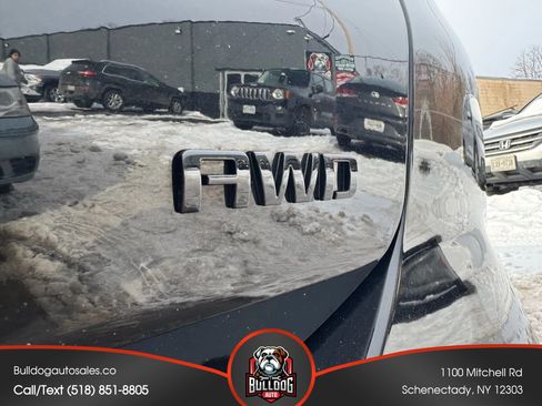 Used 2021 Chevrolet Equinox Premier w/ Redline Edition AWD/4WD image 30