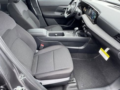 New 2026 Nissan Kicks S image 11