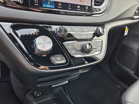 New 2026 Chrysler Voyager LX FWD image 23