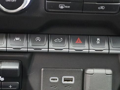 Used 2023 GMC Sierra 1500 Pro w/ Graphite Edition image 29