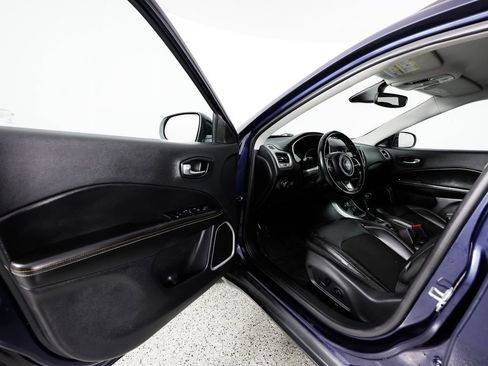 Used 2021 Jeep Compass Latitude w/ Convenience Group image 19