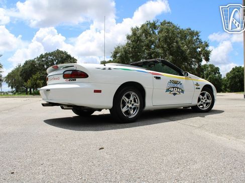 Used 1997 Chevrolet Camaro Z28 image 32