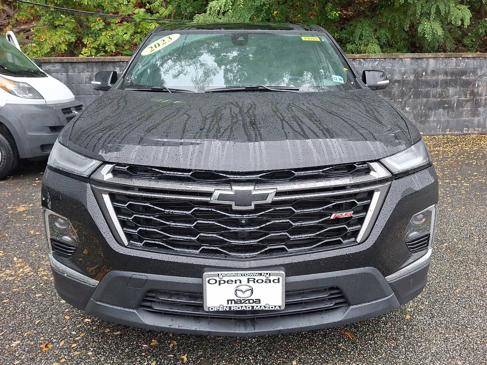 Used 2023 Chevrolet Traverse RS AWD/4WD image 2