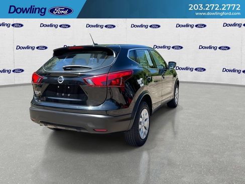 Used 2019 Nissan Rogue Sport S FWD image 8
