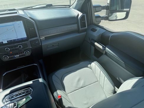 Used 2022 Ford F350 Limited image 48