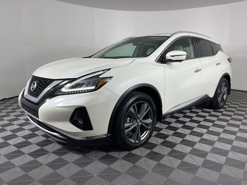 Used 2020 Nissan Murano Platinum image 3