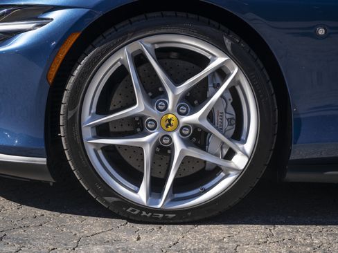 Certified 2025 Ferrari Roma Spider image 23