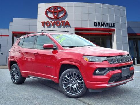 Used 2022 Jeep Compass Limited image 1