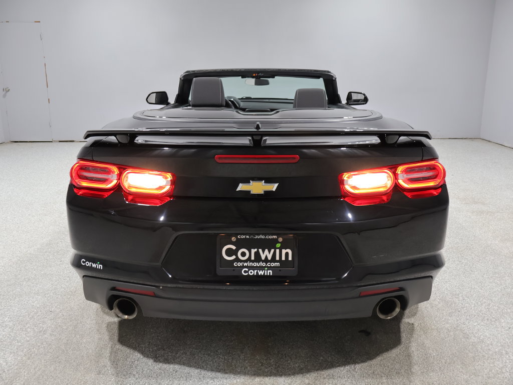 Used 2023 Chevrolet Camaro LT RWD image 12