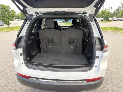 New 2026 Jeep Grand Cherokee L 4WD image 29