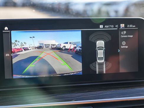 Used 2023 BMW 530e w/ M Sport Package image 22