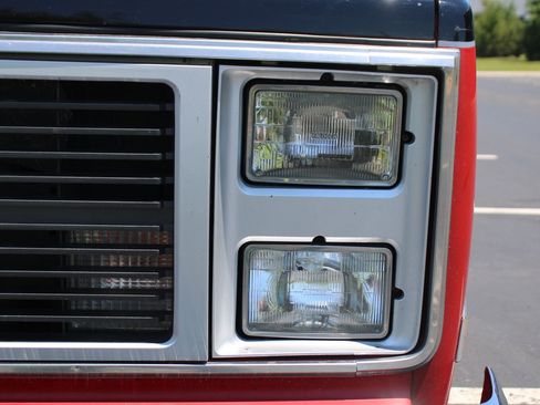Used 1987 GMC Sierra 1500 2WD Regular Cab image 40