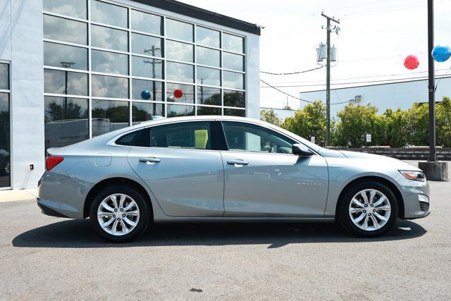 Used 2025 Chevrolet Malibu LT FWD image 4