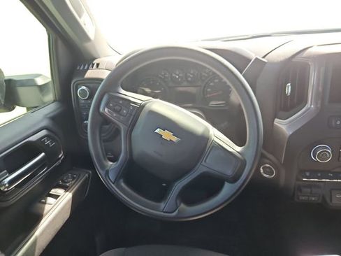 Used 2025 Chevrolet Silverado 2500 Custom w/ Custom Value Package AWD/4WD image 14