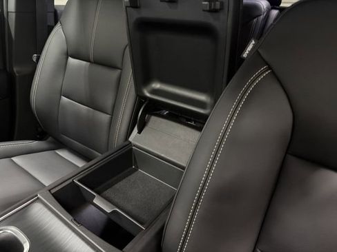 New 2026 GMC Acadia Elevation image 27