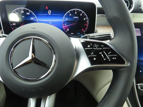 Certified 2025 Mercedes-Benz GLC 300 image 13
