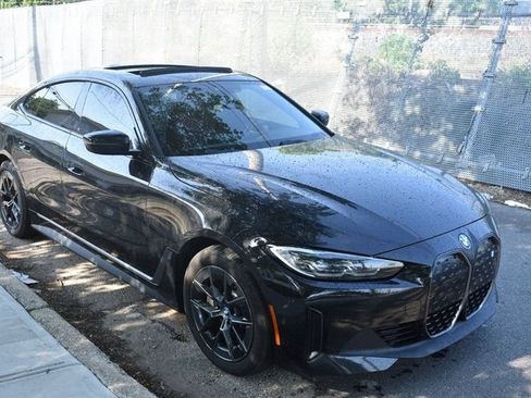 Used 2023 BMW i4 eDrive35 RWD image 4