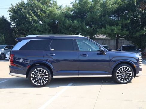 Used 2026 Hyundai Palisade Calligraphy AWD/4WD image 4