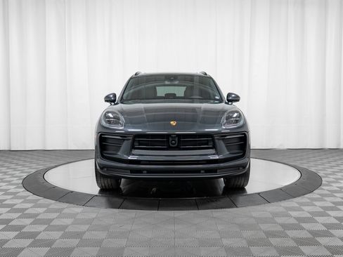 New 2026 Porsche Macan image 10