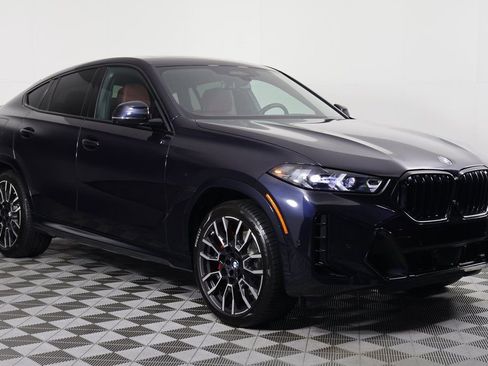 Certified 2024 BMW X6 xDrive40i w/ Executive Package AWD/4WD image 3