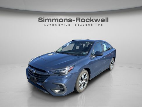 Used 2024 Subaru Legacy Premium image 7
