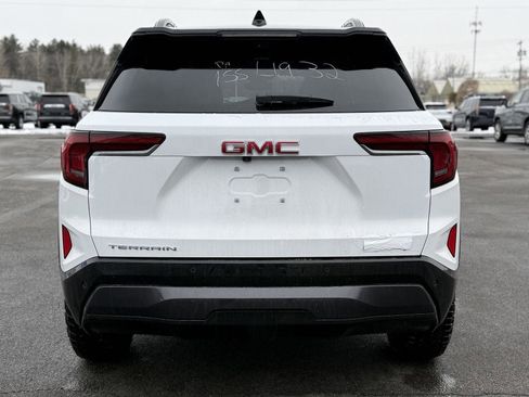 New 2026 GMC Terrain AT4 image 6