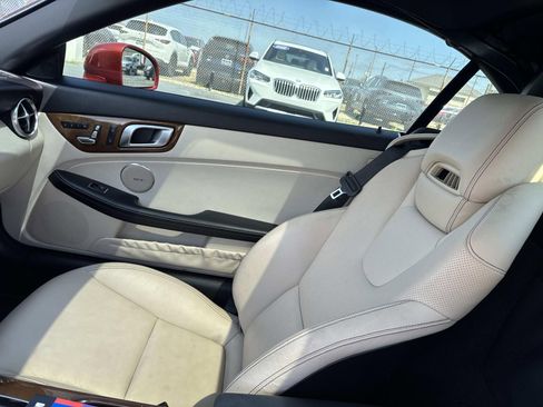 Used 2018 Mercedes-Benz SLC 300 image 14