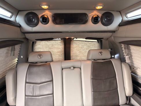 Used 2021 Chevrolet Express 2500 LS w/ Enhanced Convenience Package image 69