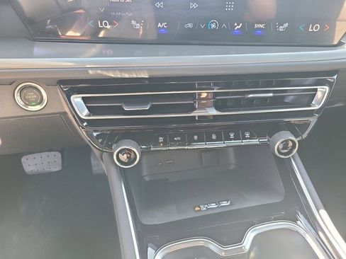 New 2026 Chevrolet Traverse LT w/ Midnight/Sport Edition image 34