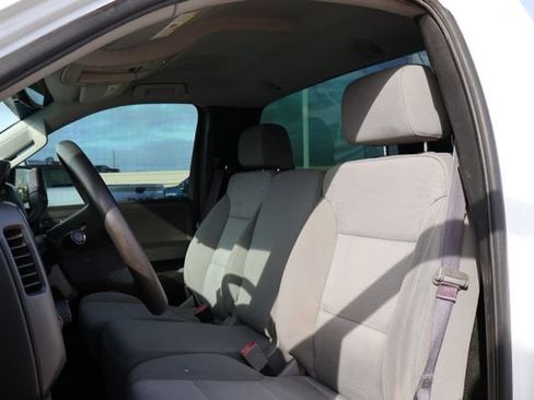 Used 2017 Chevrolet Silverado 1500 W/T image 9