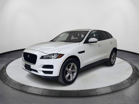 Used 2020 Jaguar F-PACE Premium image 1