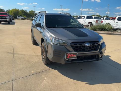 Used 2022 Subaru Outback Wilderness image 2