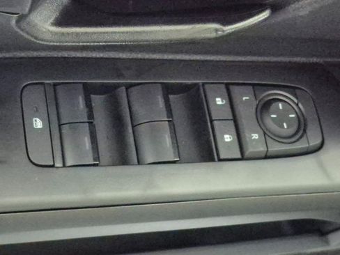 New 2025 Toyota Tacoma SR5 image 15