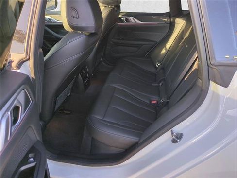Used 2023 BMW i4 eDrive35 RWD image 19