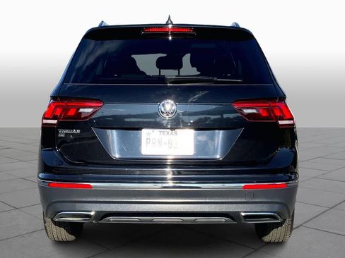 Used 2021 Volkswagen Tiguan SE image 4