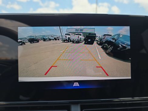 New 2026 Chevrolet Trax RS w/ Driver Confidence Package FWD image 23