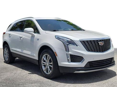 Certified 2023 Cadillac XT5 Premium Luxury FWD image 2