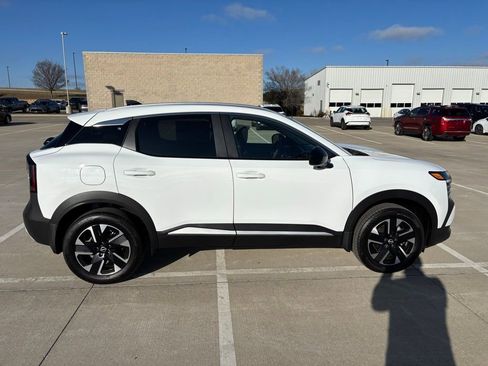 New 2026 Nissan Kicks SV w/ Cold Weather Package image 8