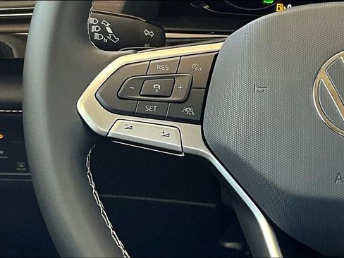 New 2025 Volkswagen Atlas SEL image 22