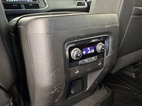 Used 2021 Chevrolet Tahoe Z71 AWD/4WD image 29