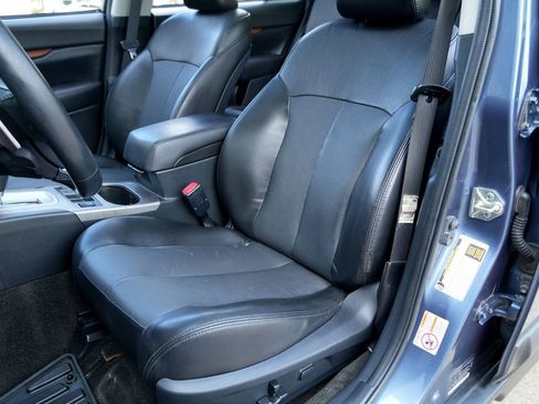 Used 2014 Subaru Outback 2.5i Limited w/ Moonroof Package AWD/4WD image 6