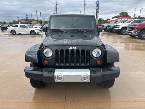 Used 2012 Jeep Wrangler Sahara AWD/4WD image 22