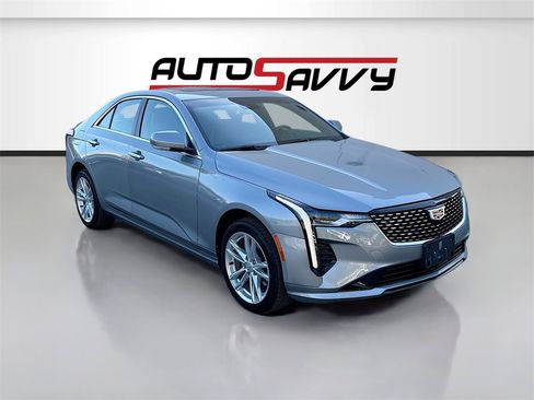 Used 2025 Cadillac CT4 Luxury image 1