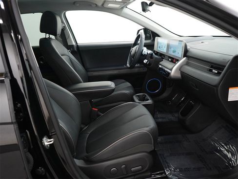 Used 2024 Hyundai Ioniq 5 Limited image 13